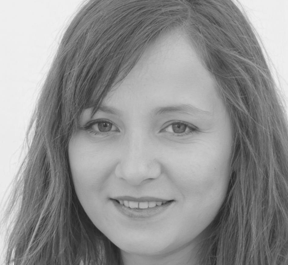 Portrait de Marie Dubois, formatrice en finance personnelle